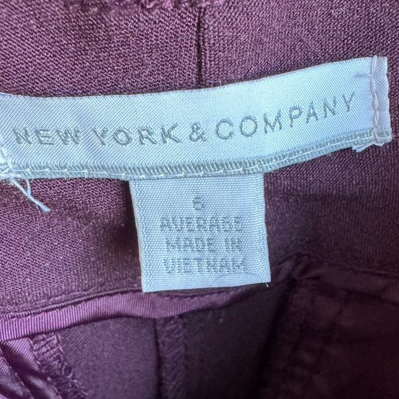 New York & Co Burgundy Dress Pants - Picture 4 of 4